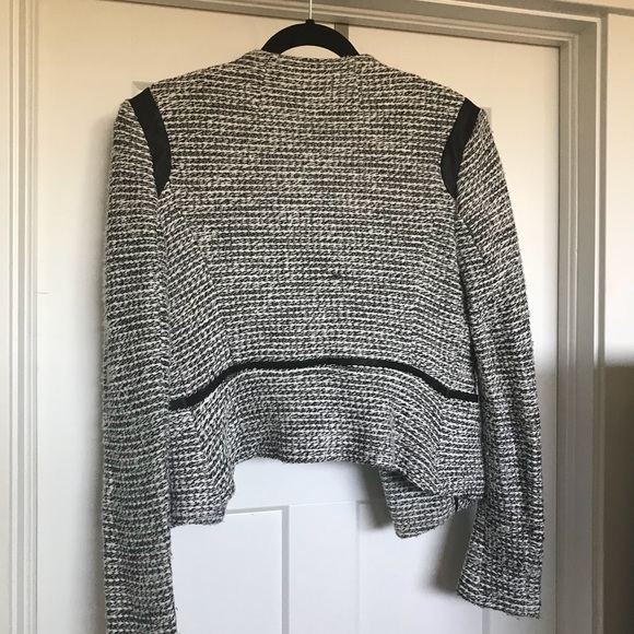 Gorgeous BR jacket with leather detailing - Picture 5 of 6